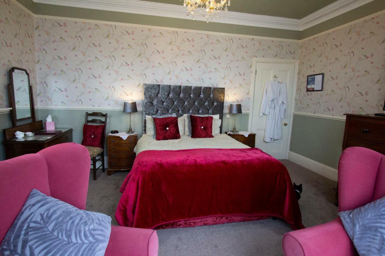 เพนโรส บีแอนด์บี Bed & Breakfast ลอสท์วิธีล ห้อง รูปภาพ